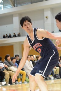 六大学リーグで活躍を見せた山崎哲。その後は苦しみながらも、チームに貢献する方法を模索し続けた。