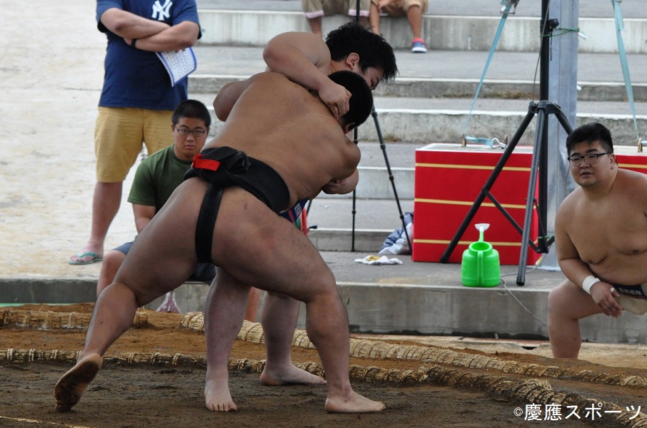 相撲 全国の舞台で躍動 秋に向けて収穫の多い熱戦 全日本大学選抜相撲十和田大会 Keio Sports Press