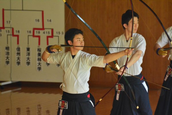 弓道男子 熱戦を制し悲願の初優勝 第28回全国大学弓道選抜大会 Keio Sports Press